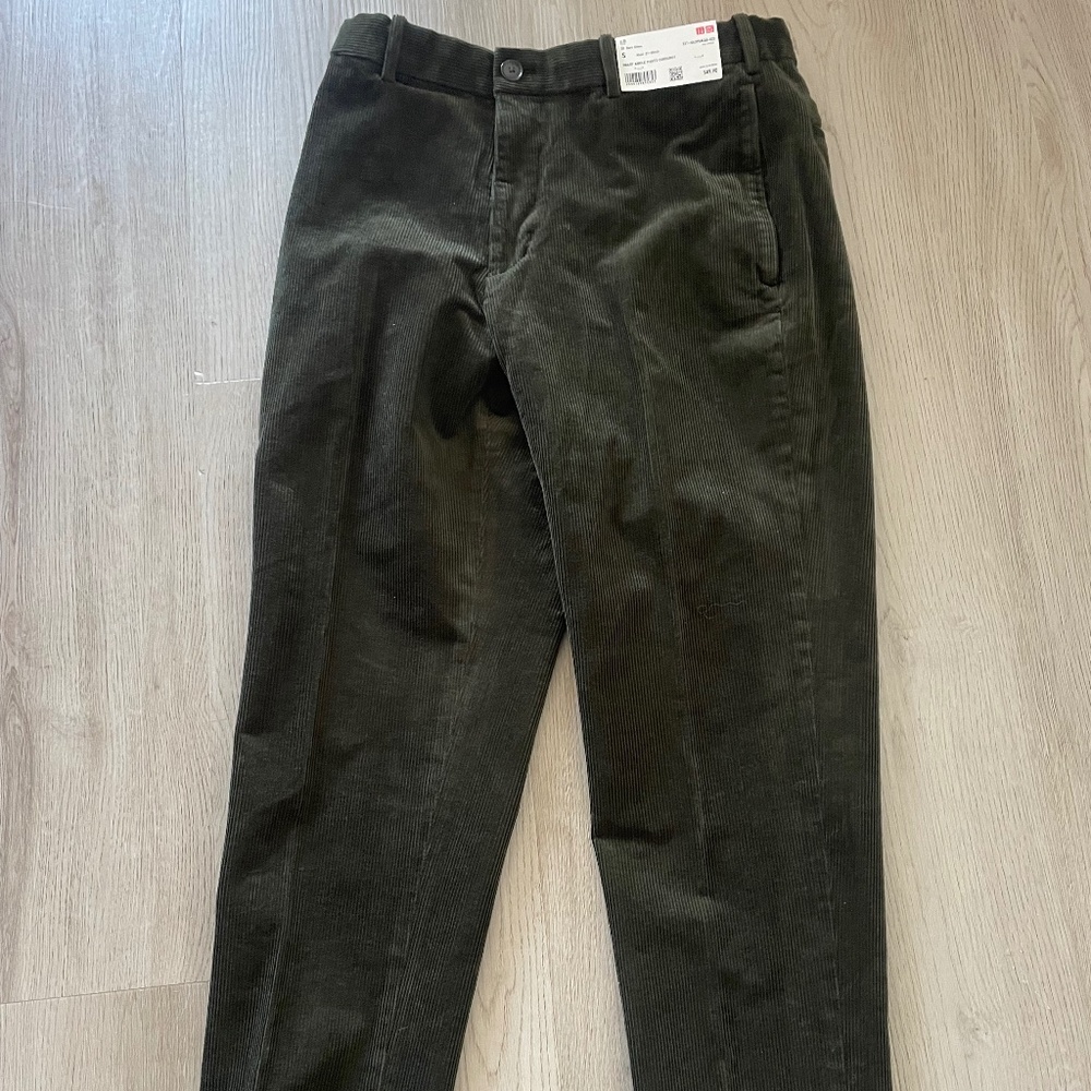 Uniqlo Corduroy Smart Ankle Pants DARK GREEN